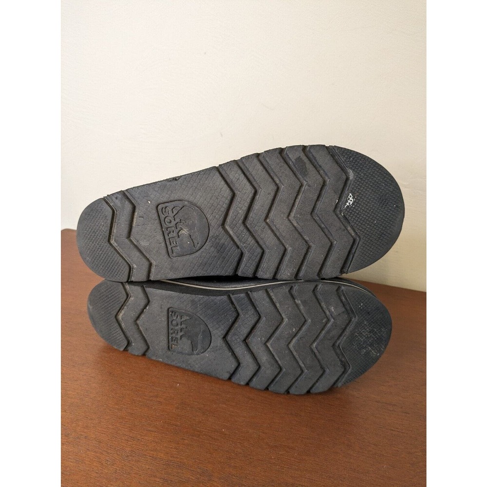 Sorrel Women's Winter Boots Size 8.5 Black Gray Adjustable Strap. - Picture 6 of 7
